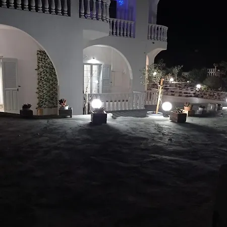 아파트 Santorini Sigala 1