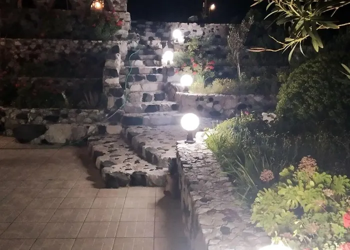 Santorini Sigala 1 شقة بيريسا